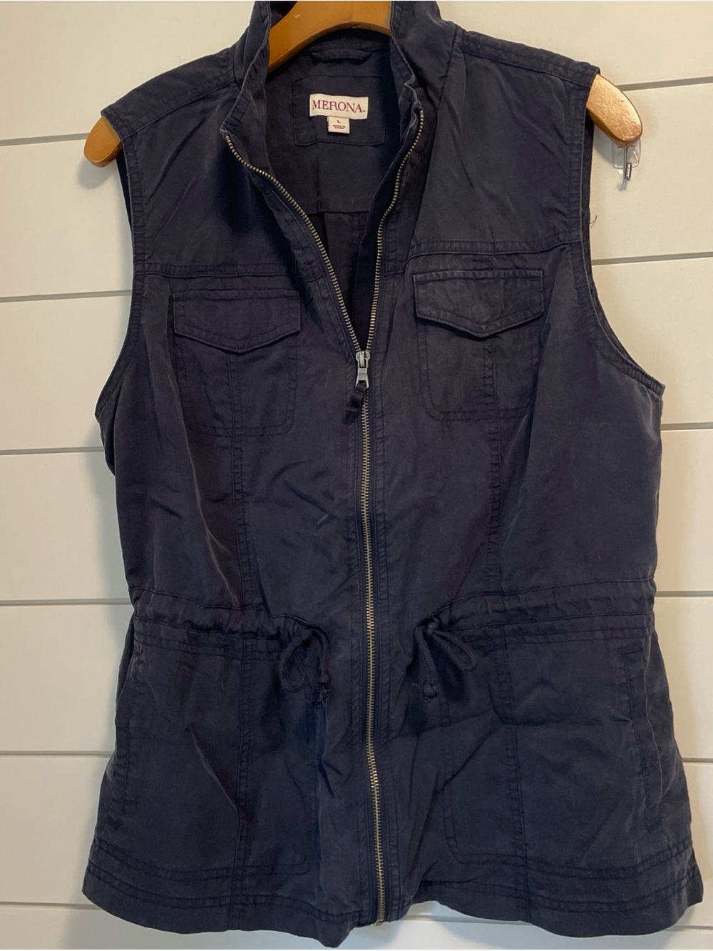 Women’s Navy Utility Vest zipped cargo pockets lightweight flowy